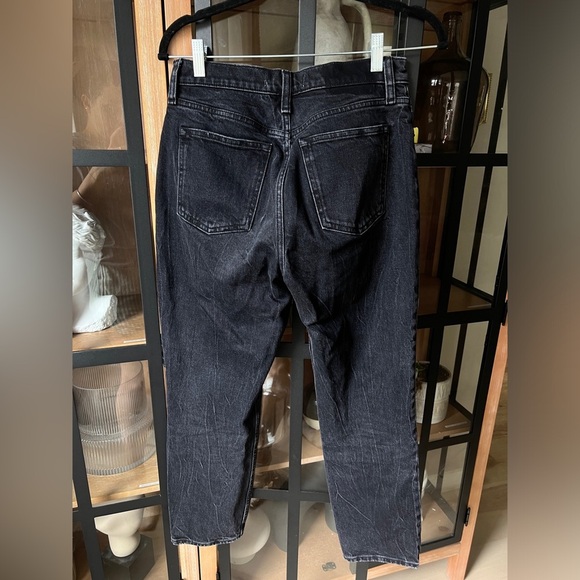 Abercrombie Mom High Rise Black Jeans - Picture 4 of 4